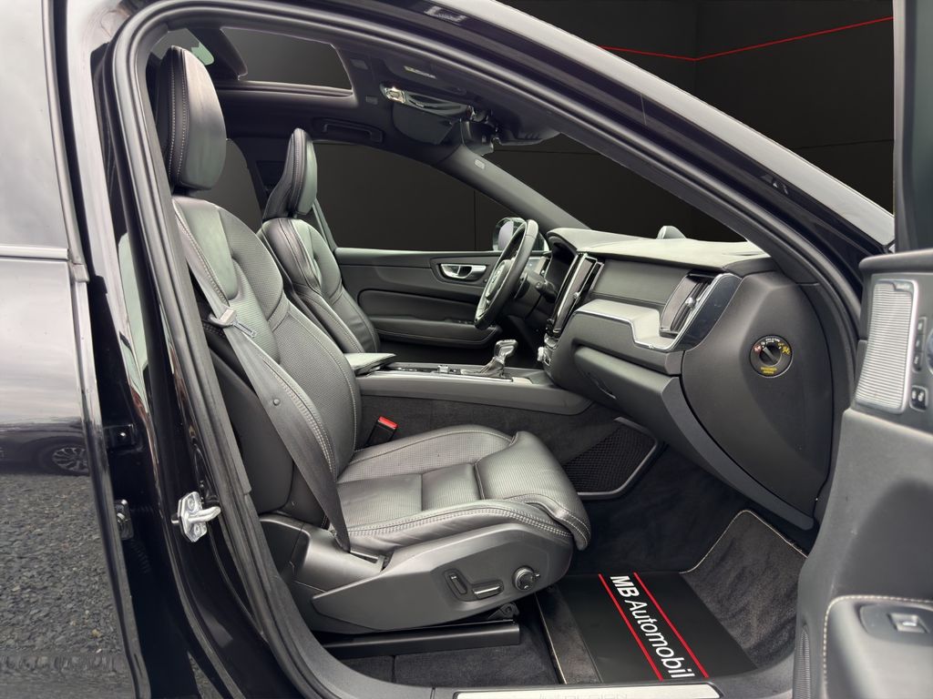 VOLVO XC 60 – Bild 14