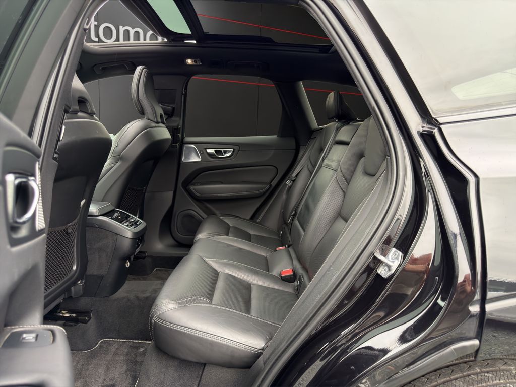 VOLVO XC 60 – Bild 15