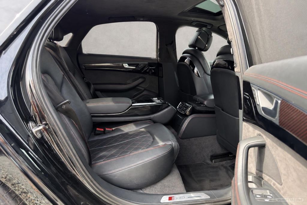 AUDI S8 – Bild 16