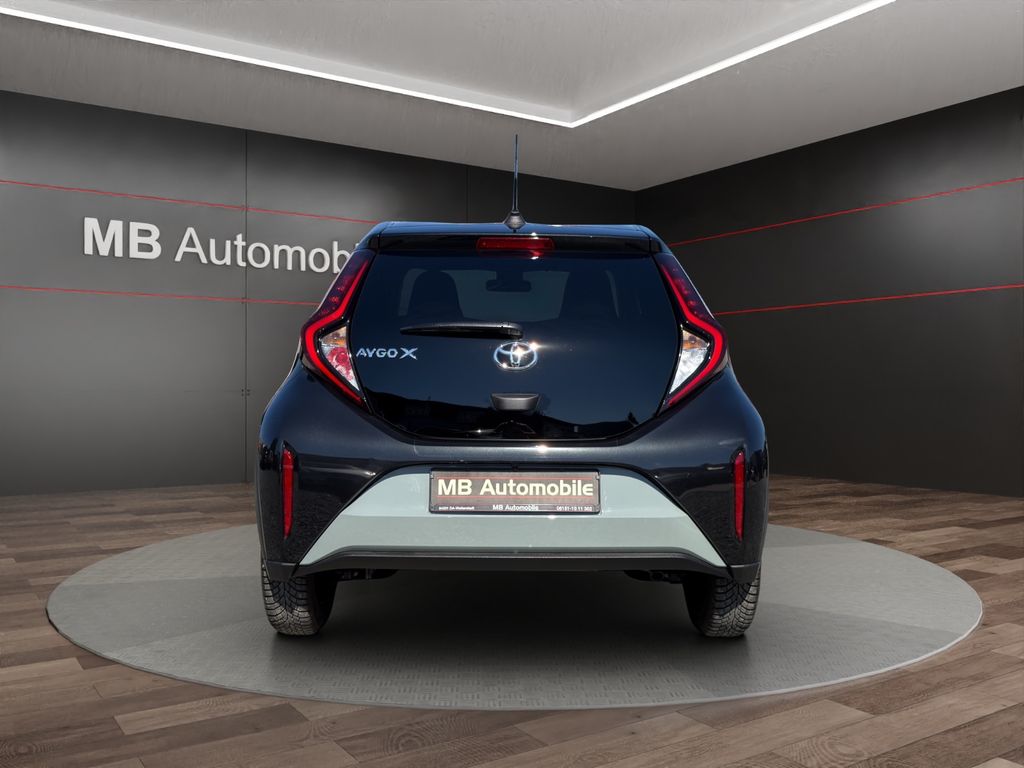 TOYOTA Aygo – Bild 8