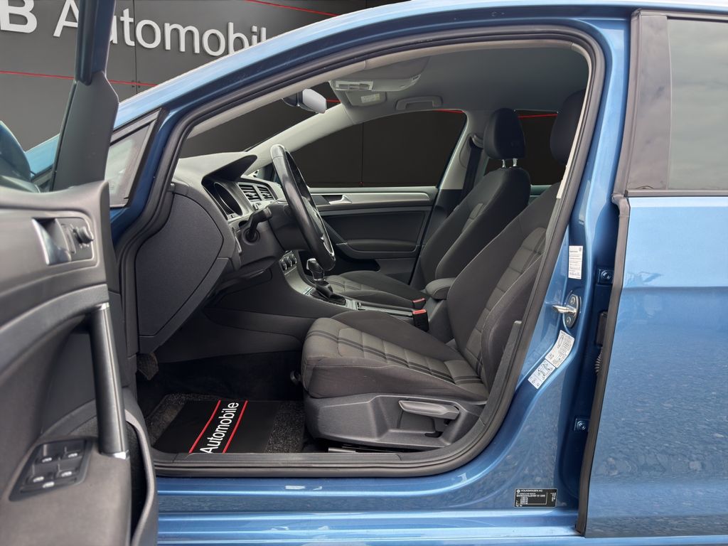 VW Golf – Bild 13