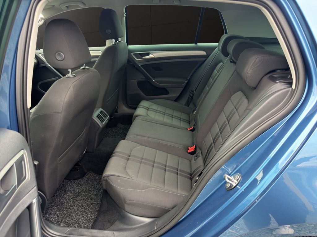 VW Golf – Bild 15