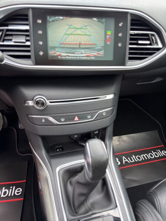 PEUGEOT 308 – Bild 18