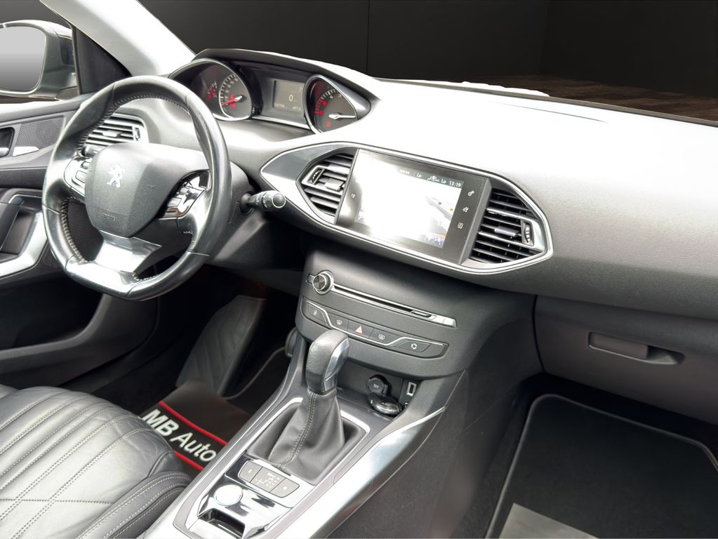 PEUGEOT 308 – Bild 19
