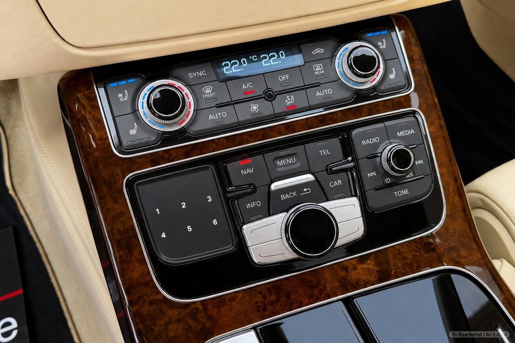 AUDI A8 – Bild 16