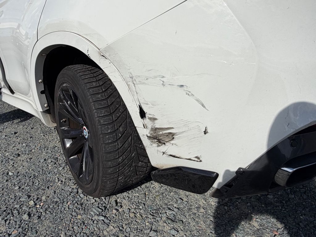 BMW X6 – Bild 17