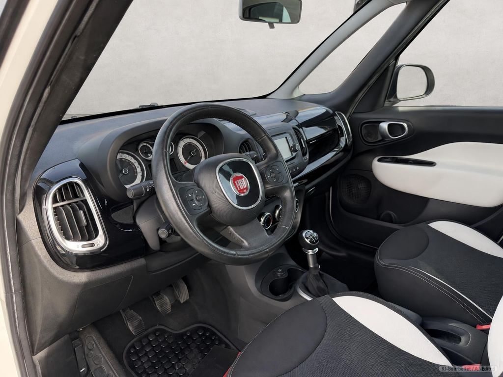 FIAT 500L Trekking – Bild 12