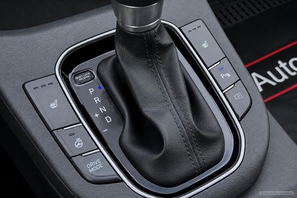 HYUNDAI i30 – Bild 19