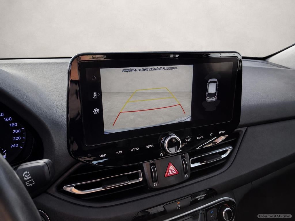HYUNDAI i30 – Bild 19