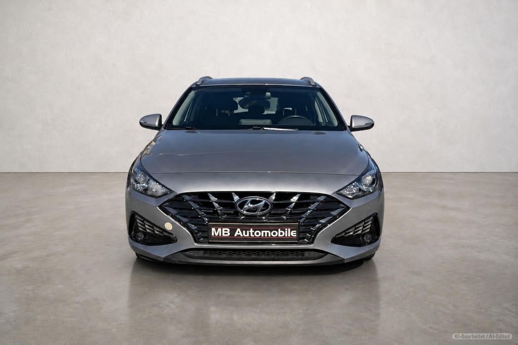 HYUNDAI i30 – Bild 3