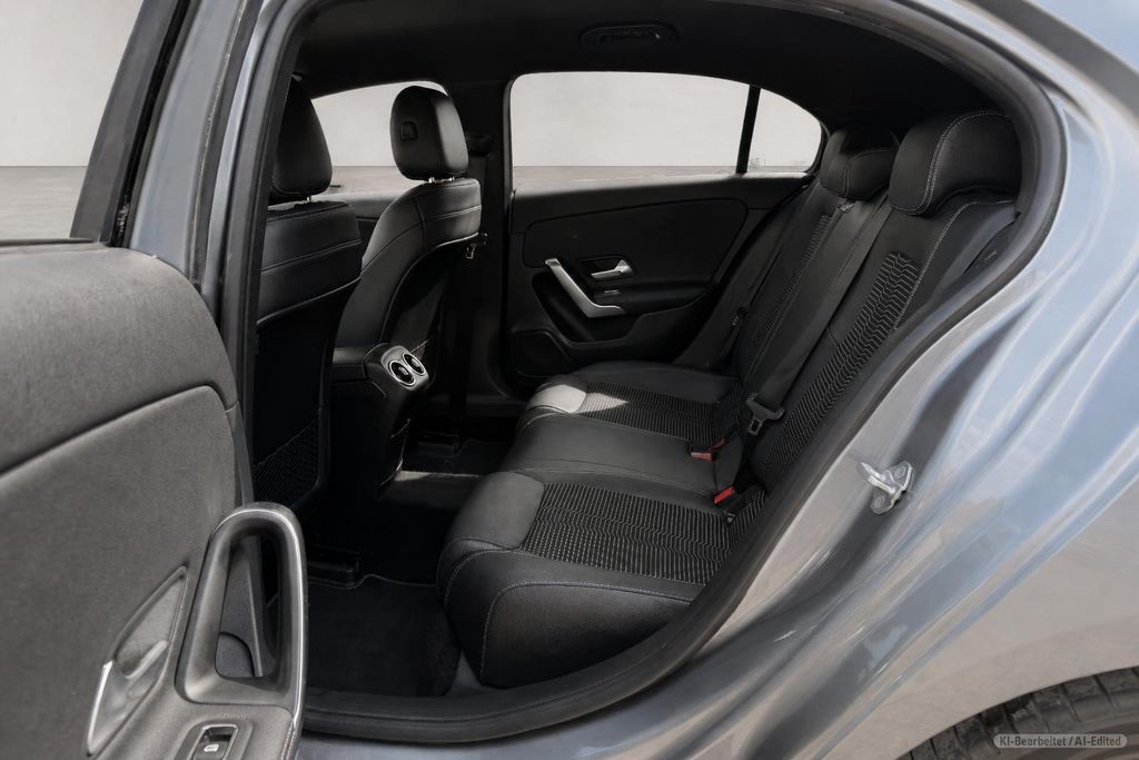 MERCEDES-BENZ A 180 – Bild 14
