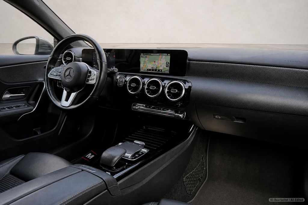 MERCEDES-BENZ A 180 – Bild 21