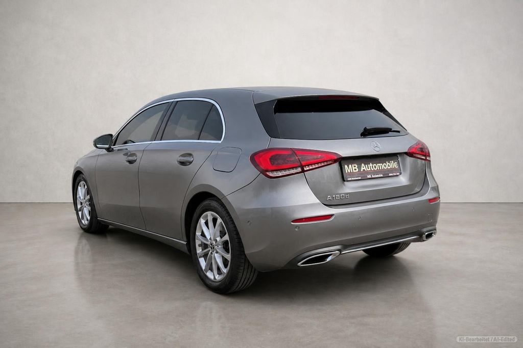 MERCEDES-BENZ A 180 – Bild 7