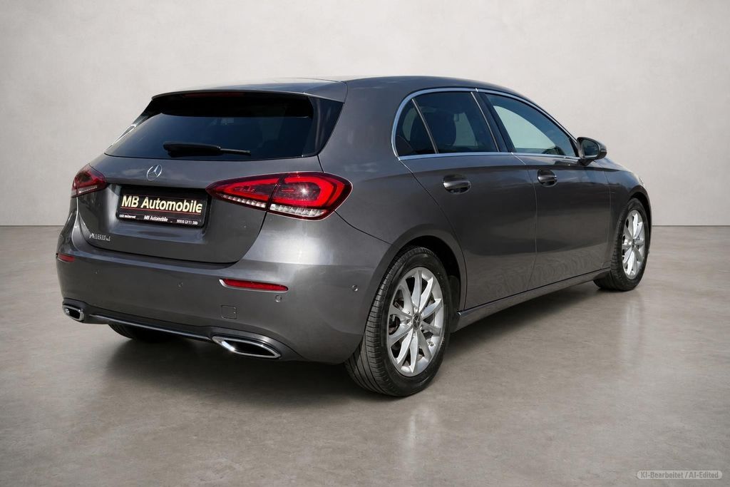 MERCEDES-BENZ A 180 – Bild 9