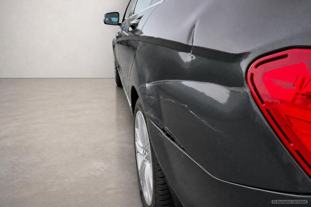 MERCEDES-BENZ C 180 – Bild 13