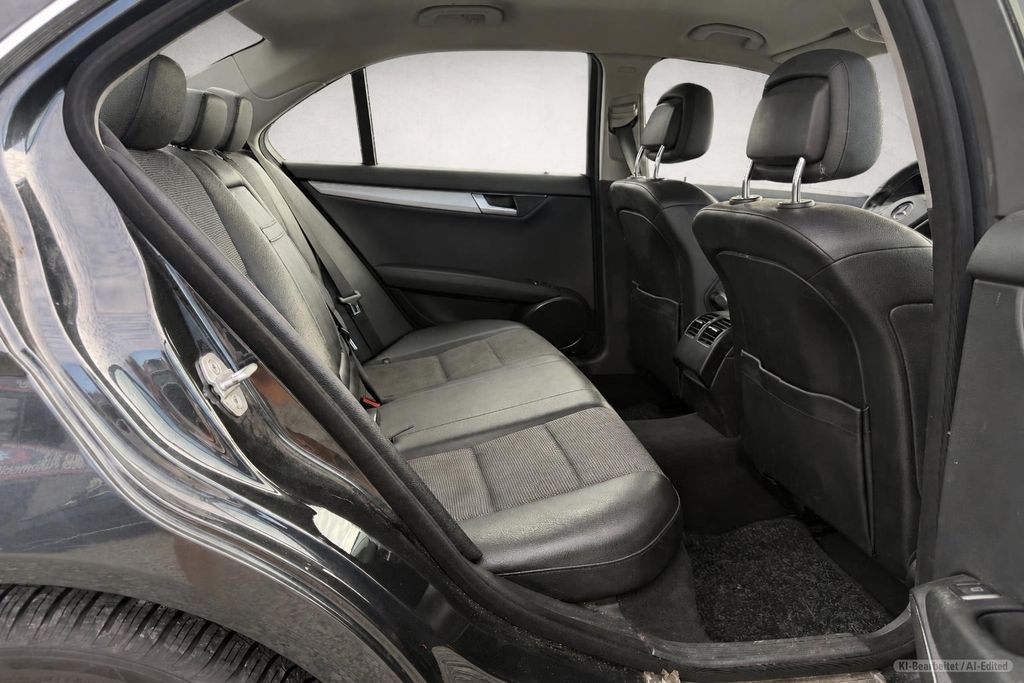 MERCEDES-BENZ C 180 – Bild 19