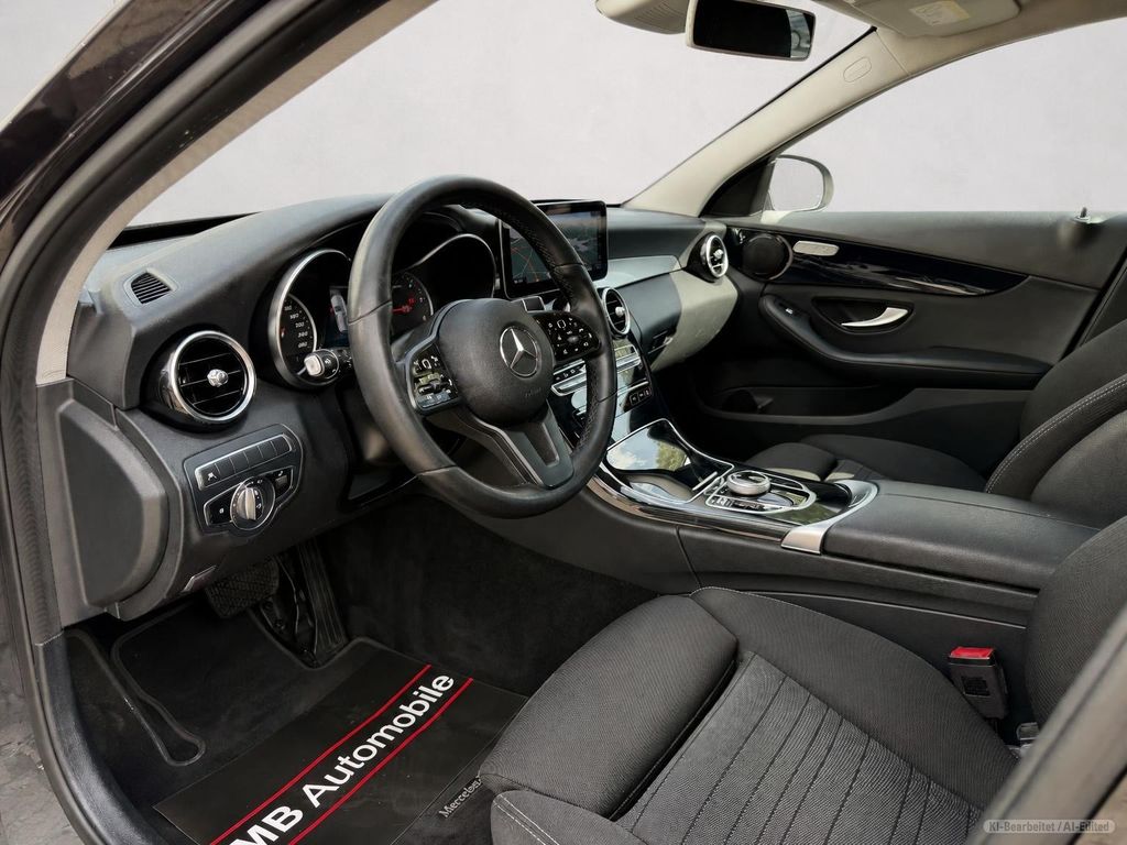 MERCEDES-BENZ C 200 – Bild 12
