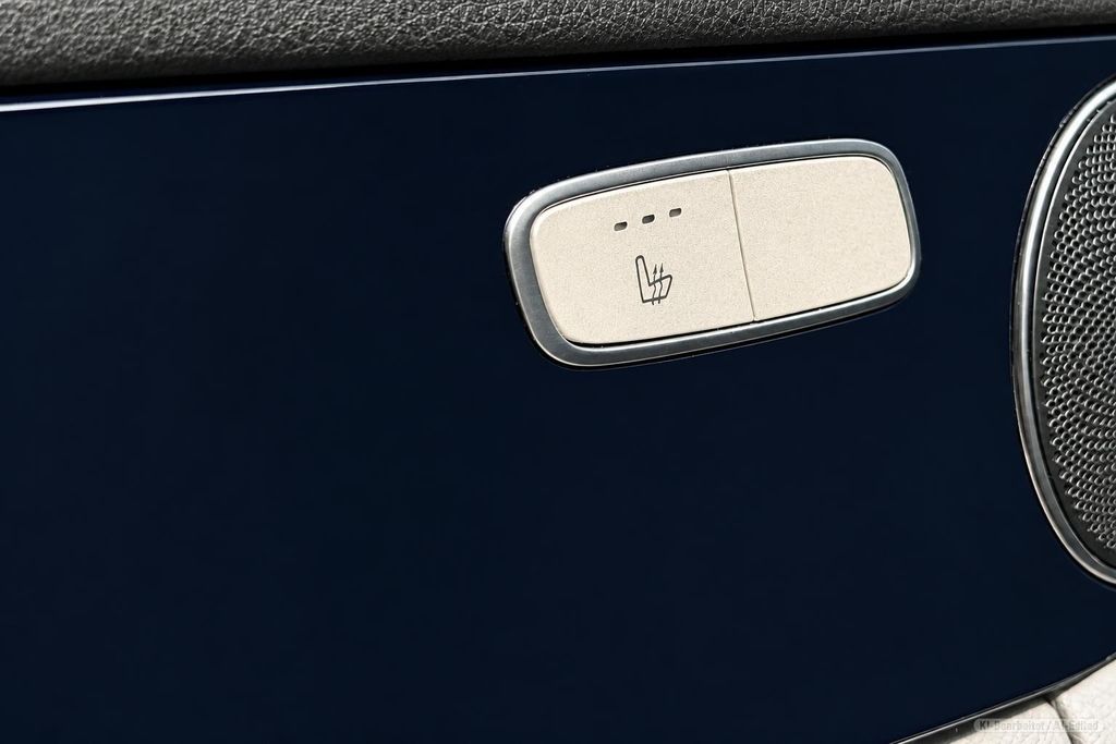 MERCEDES-BENZ C 200 – Bild 22