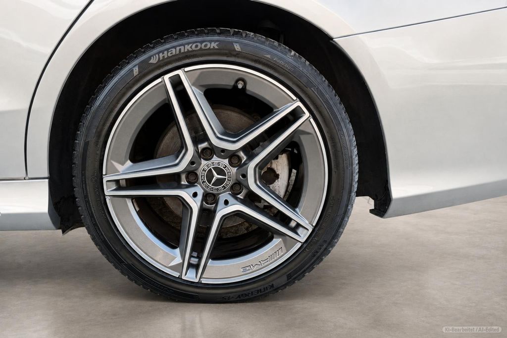 MERCEDES-BENZ C 200 – Bild 24