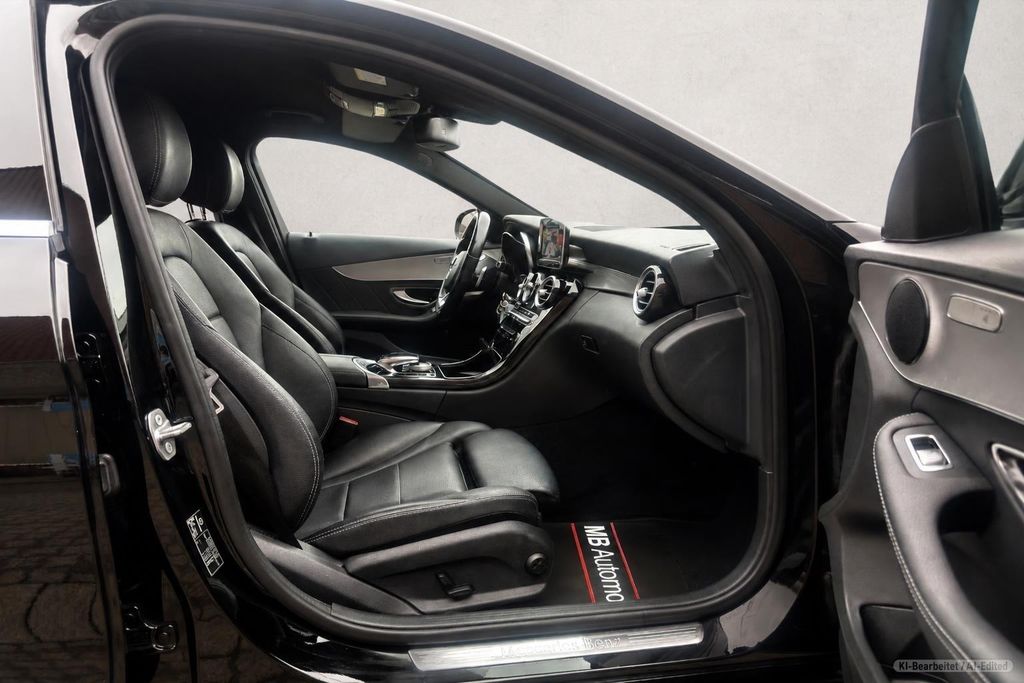 MERCEDES-BENZ C 400 – Bild 14