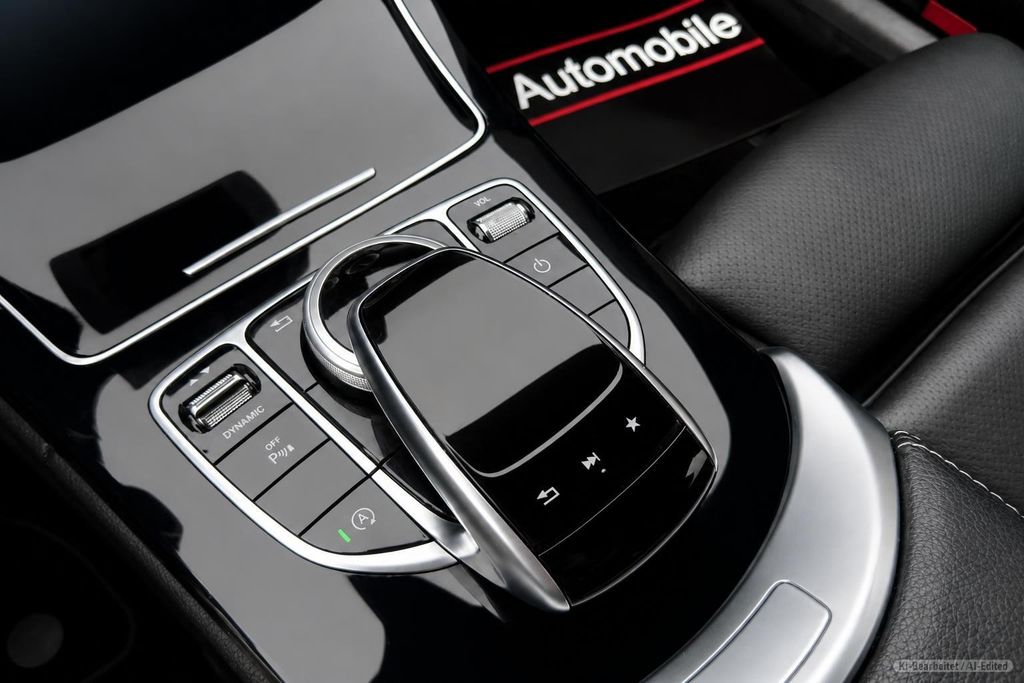 MERCEDES-BENZ C 400 – Bild 19