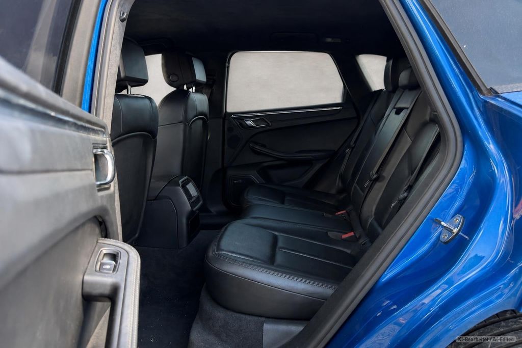 PORSCHE Macan – Bild 15