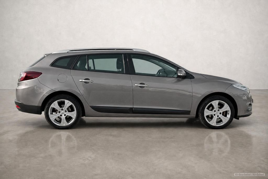 RENAULT Megane – Bild 10