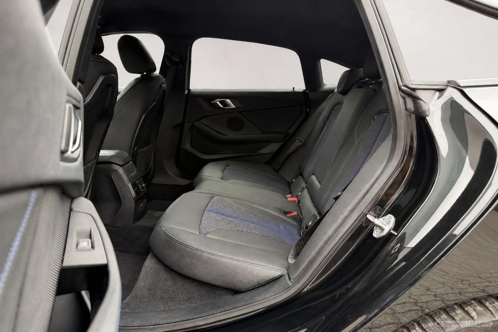 BMW 218 Gran Coupe – Bild 15