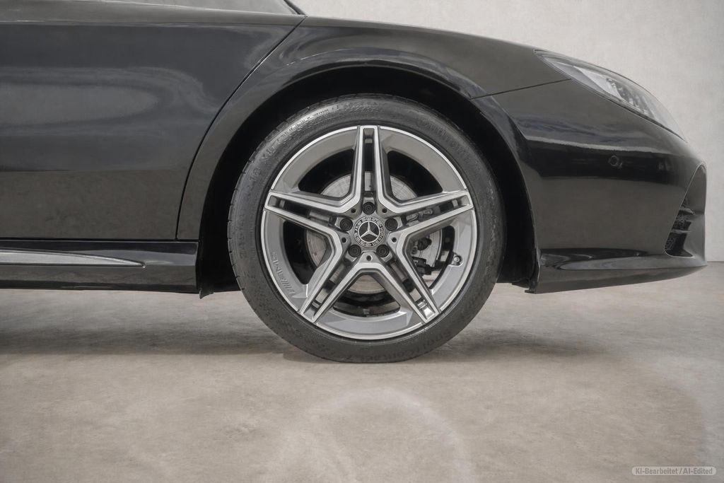 MERCEDES-BENZ C 400 – Bild 23