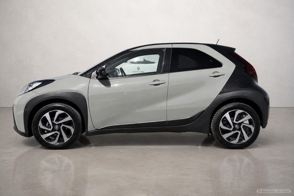 TOYOTA Aygo – Bild 10