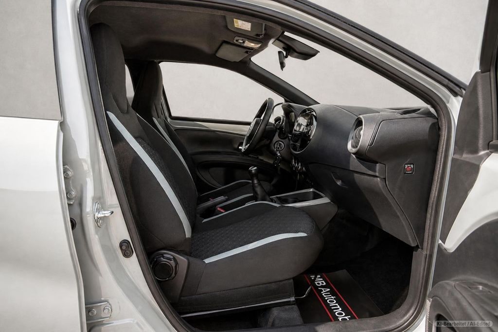 TOYOTA Aygo – Bild 13