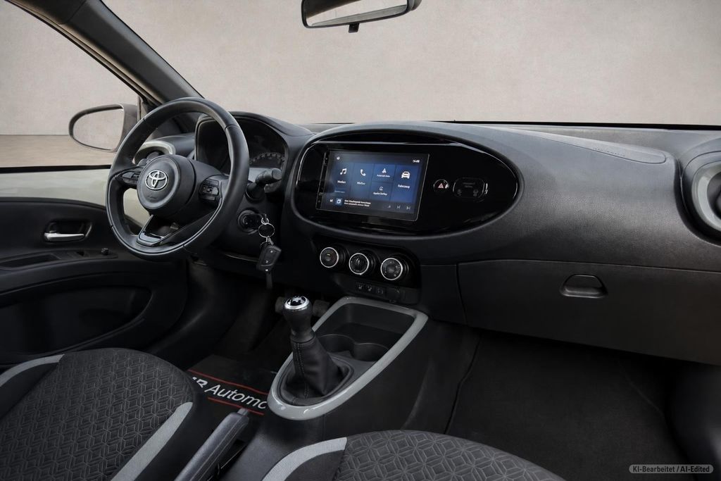 TOYOTA Aygo – Bild 15