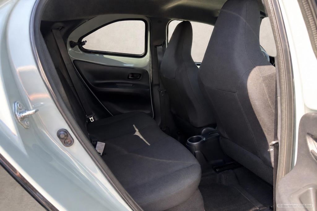 TOYOTA Aygo – Bild 18