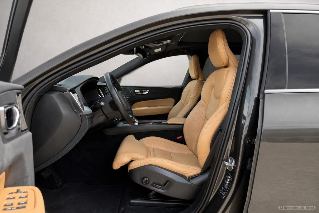 VOLVO XC 60 – Bild 13