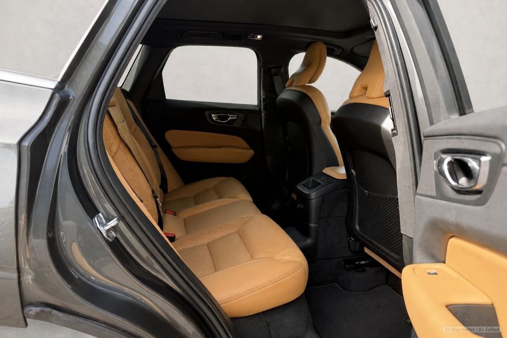 VOLVO XC 60 – Bild 16