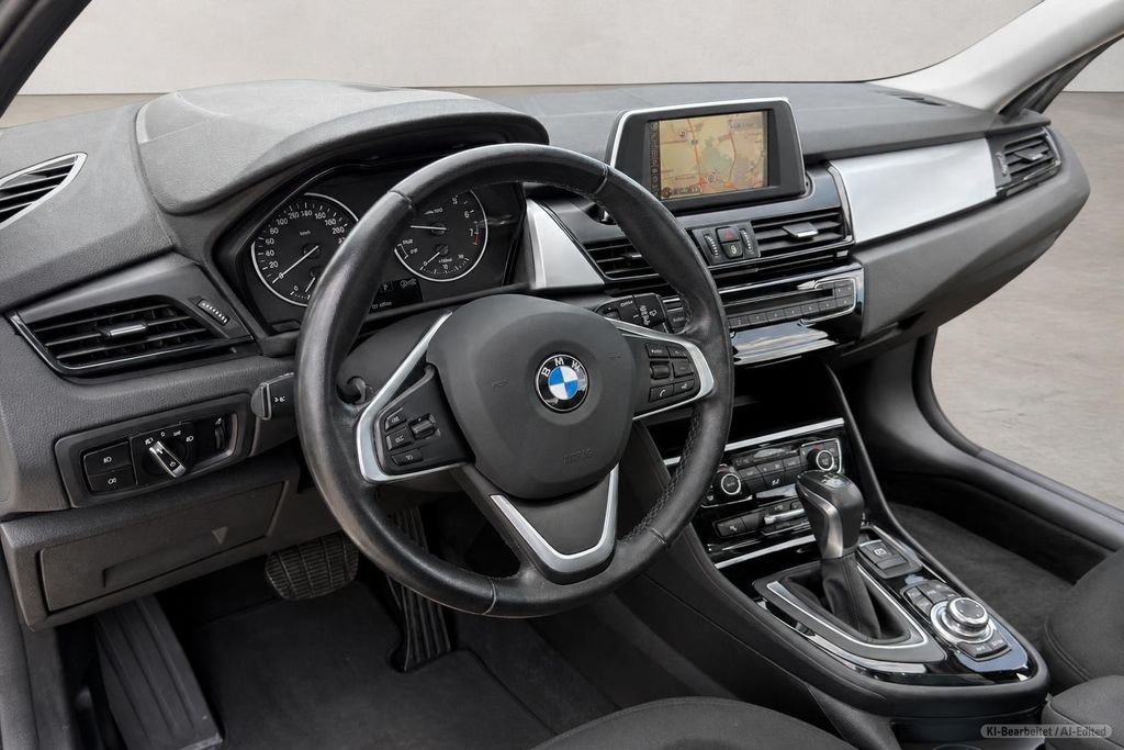 BMW 218 – Bild 12