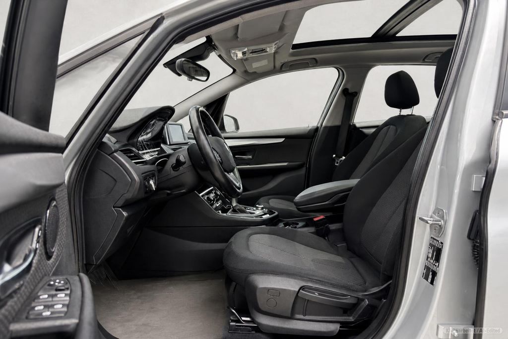 BMW 218 – Bild 13