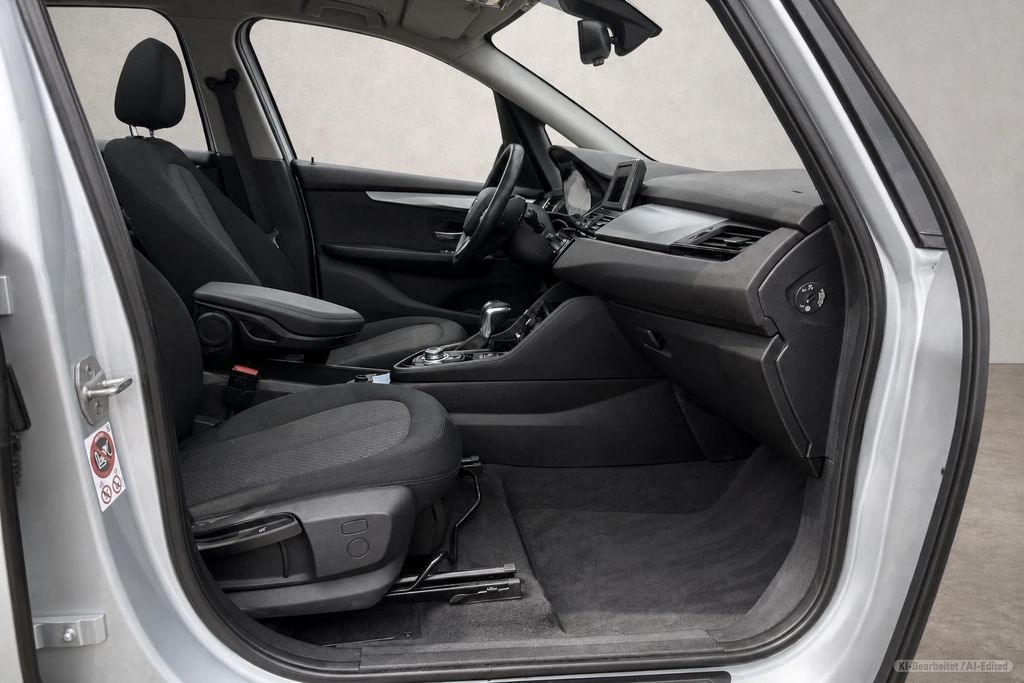 BMW 218 – Bild 14