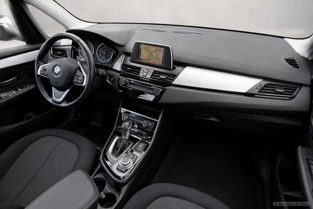 BMW 218 – Bild 18