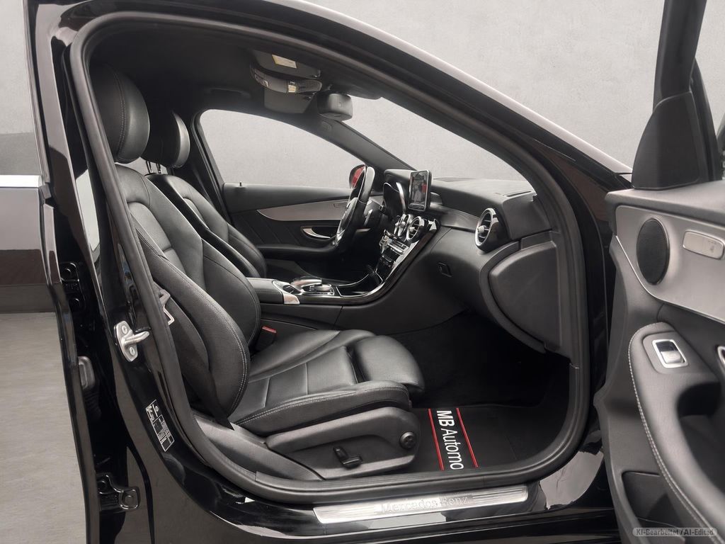 MERCEDES-BENZ C 400 – Bild 13