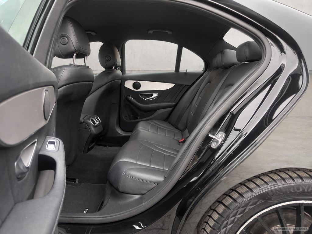 MERCEDES-BENZ C 400 – Bild 14