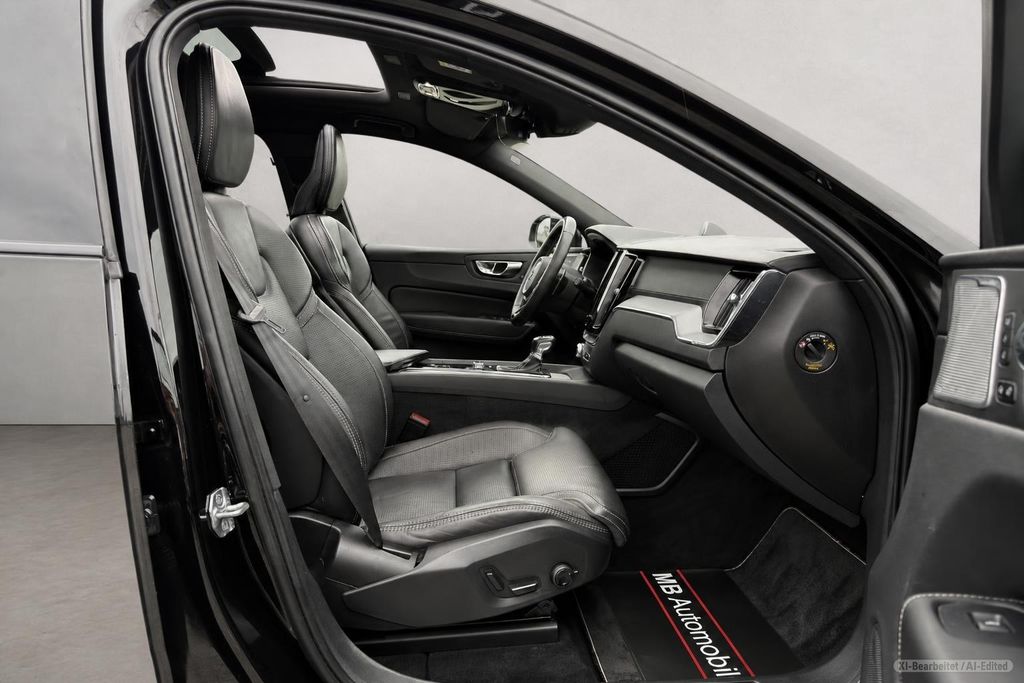 VOLVO XC 60 – Bild 14