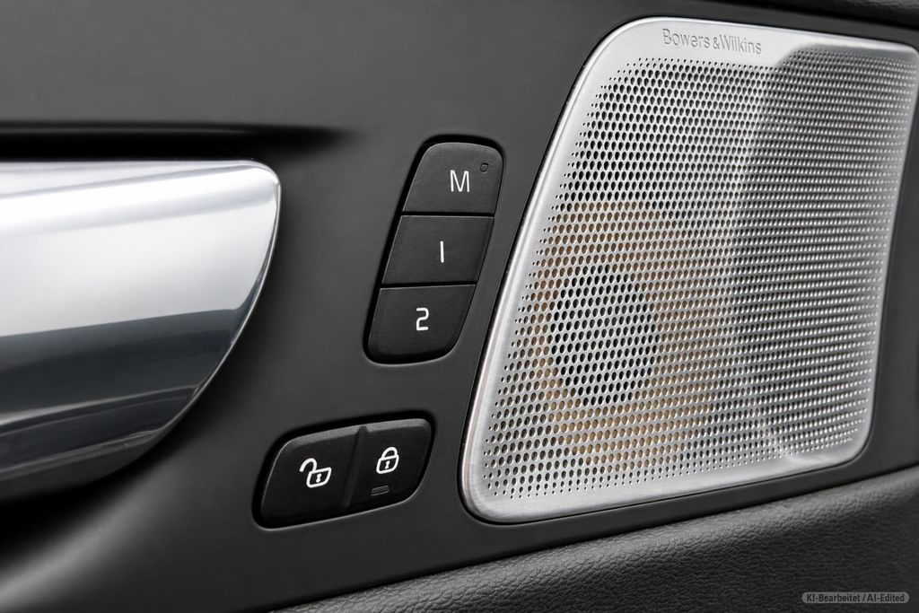 VOLVO XC 60 – Bild 23